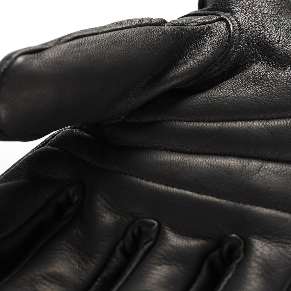 svart
