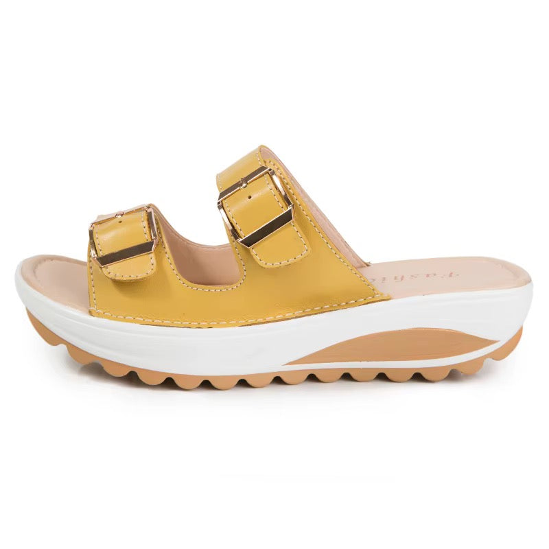 Sandaler med kilklack och mjuk och dämpande EVA-sula