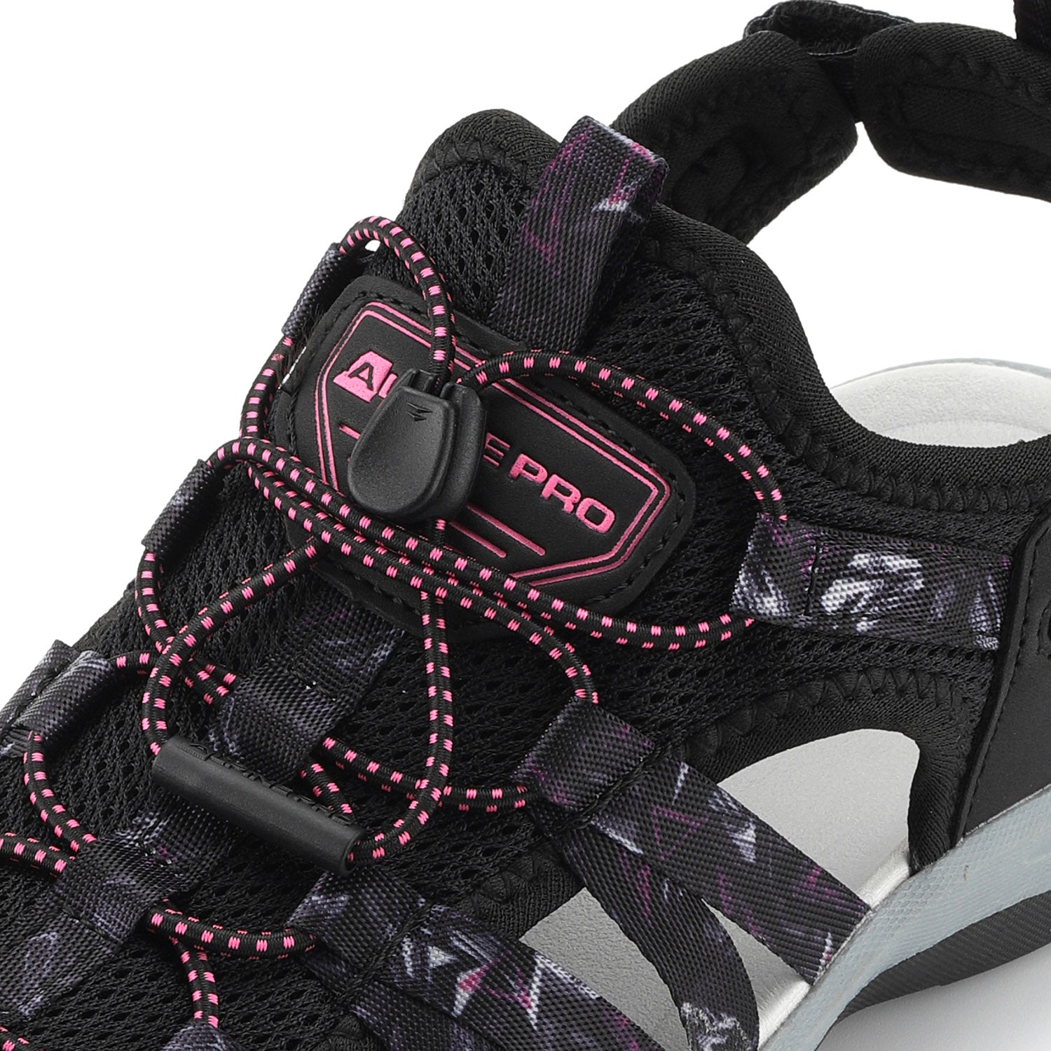 svart